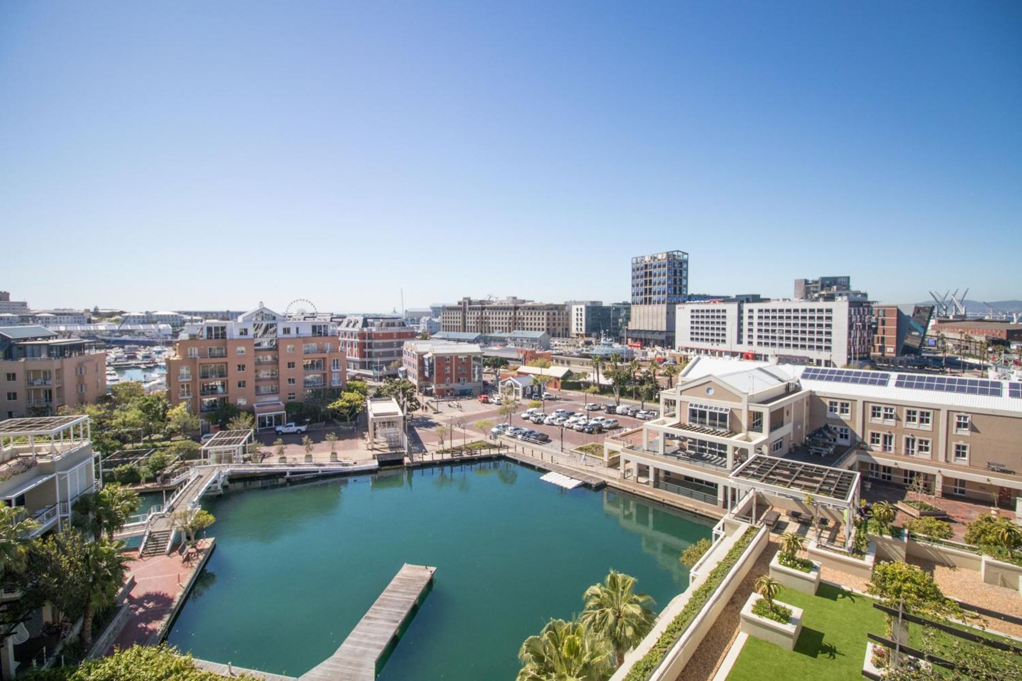 Waterfront Village Cape Town Room photo
