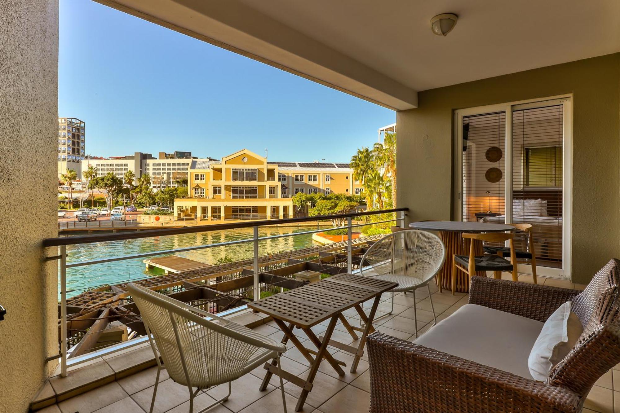 Waterfront Village Cape Town Exterior photo